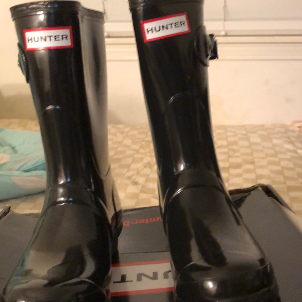 Hunter boots, black, size 5 US, Euc